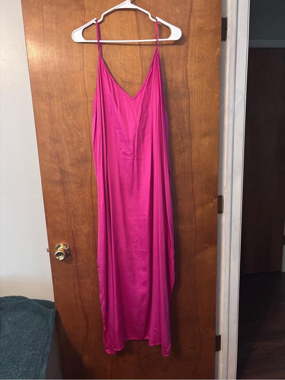 Fuchsia Slip midi Dress with Spaghetti Straps